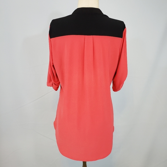 Per Seption short sleeved blouse size Medium - Picture 4 of 6